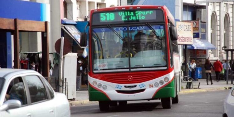 AUMENTA EL BOLETO DEL COLECTIVO EN LA CIUDAD: LA TARIFA PLANA COSTARÁ $1.941,51