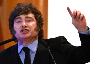 MILEI CRUZÓ LA CAMPAÑA ANTI ARGENTINA EN REDES CON UNA FRASE ATRIBUIDA A WINSTON CHURCHILL