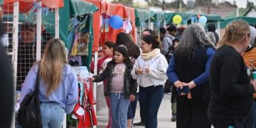 NUEVA FERIA DE EMPRENDEDORES EN VILLA HARDING GREEN