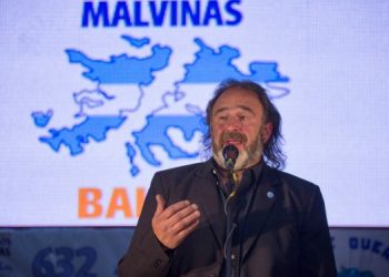 DE LA FUENTE: «HAY QUE VER ESTO COMO UN PARTIDO DE FÚTBOL, PERO SÍ REFLEXIONAR SOBRE COMO SOMOS»