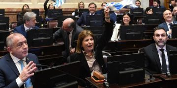 JORNADA CLAVE EN EL SENADO: HOY SE VOTARÁ LA LEY DE PROPIEDAD PRIVADA TRAS DARSE DE BAJA LA VENTA DE TIERRA A EXTRANJEROS
