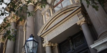 EL BANCO CENTRAL VOLVIÓ A COMPRAR DÓLARES Y LAS RESERVAS ALCANZARON SU MAYOR NIVEL EN CASI SIETE AÑOS