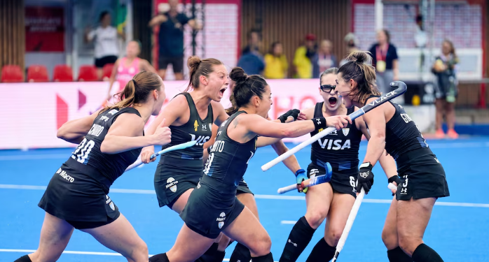 LAS LEONAS Y LOS LEONES HACEN HISTORIAL EN EL MUNDIAL