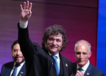 EL GOBIERNO RECONOCE LA DEMORA EN LA REACTIVACIÓN ECONÓMICA Y COMIENZA A MEDIR EL IMPACTO ELECTORAL