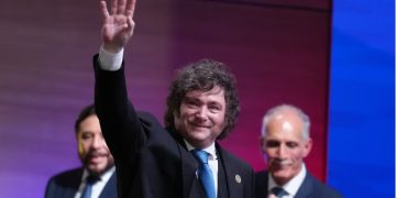 EL GOBIERNO RECONOCE LA DEMORA EN LA REACTIVACIÓN ECONÓMICA Y COMIENZA A MEDIR EL IMPACTO ELECTORAL