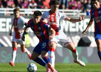 HURACÁN VENCIÓ 2 A 0 A SAN LORENZO EN EL CLÁSICO Y ROMPIÓ UNA RACHA ADVERSA DE 25 AÑOS EN EL NUEVO GASÓMETRO