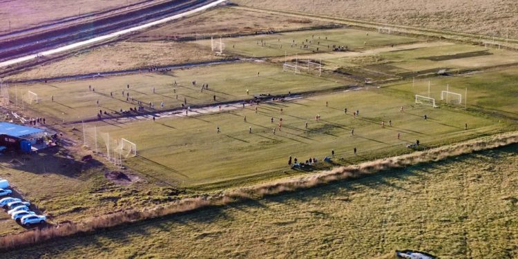 UN HOMBRE FALLECIO JUGANDO AL FÚTBOL EN UN COMPLEJO DE LA UTN