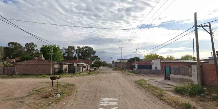 CAYÓ UN MENOR LUEGO DE DISPARAR EL FRENTE DE UNA CASA Y AMENZAR A UNA MUJER Y A SU HIJA