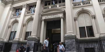 MILEI SE PROPONE SUMAR GOBERNADORES AL DIRECTORIO DEL BCRA PARA ASEGURAR VOTOS