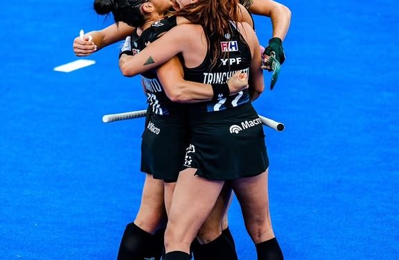 LAS LEONAS GOLEARON A ESPAÑA Y SE CLASIFICARON ANTICIPADAMENTE A LAS SEMIFINALES DEL MUNDIAL 2026