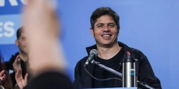 KICILLOF CONTRA MILEI EN MEDIO DE INTERNA PERONISTA: «NO VAMOS A ENTUSIASMAR A NADIE CON ODIO Y CON INSULTOS»
