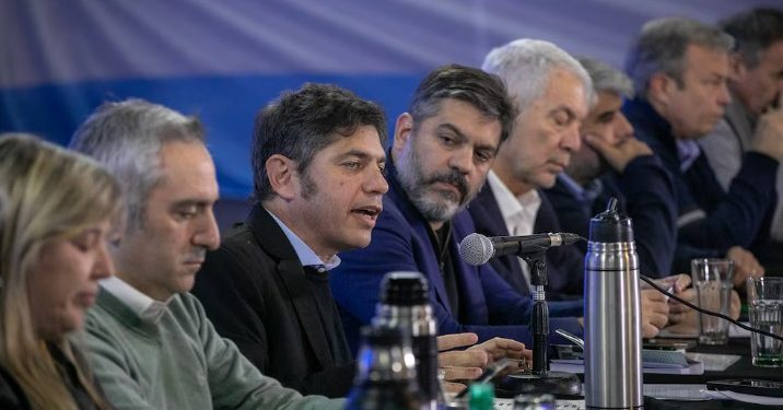 KICILLOF NO FRENA SU ARMADO PESE AL ACERCAMIENTO CON MASSA Y MÁXIMO KIRCHNER Y PREPARA UN ACTO NACIONAL