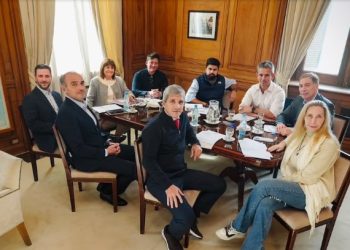 EL GOBIERNO VUELVE A REUNIRSE PARA ANALIZAR LA ESTRATEGIA LEGISLATIVA Y MIRA CON CAUTELA LA ACTITUD DEL PRO