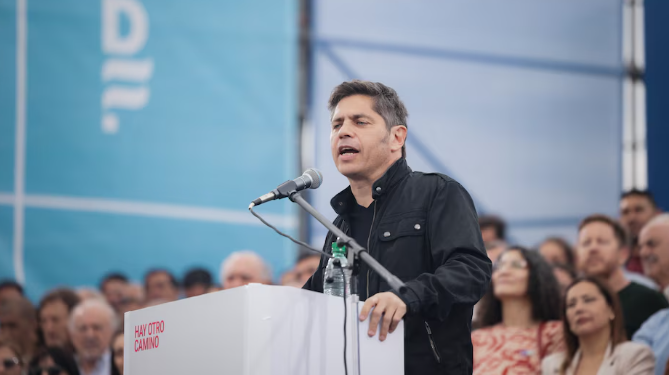 CADA VEZ MÁS DISTANCIADO DE CFK, KICILLOF SACA VENTAJA EN LA CARRERA HACIA LA CANDIDATURA PRESIDENCIAL DEL PJ