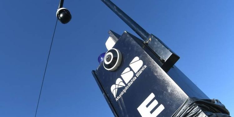 SE INSTALARON LOS TÓTEMS DE SEGURIDAD EN LAS CALLES DE BAHÍA BLANCA