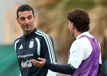 LOS DOS EQUIPOS QUE ANALIZA SCALONI PARA EL PRIMER PARTIDO DE ARGENTINA TRAS EL MUNDIAL 2026