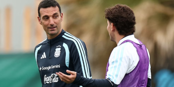 LOS DOS EQUIPOS QUE ANALIZA SCALONI PARA EL PRIMER PARTIDO DE ARGENTINA TRAS EL MUNDIAL 2026