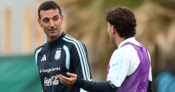 LOS DOS EQUIPOS QUE ANALIZA SCALONI PARA EL PRIMER PARTIDO DE ARGENTINA TRAS EL MUNDIAL 2026