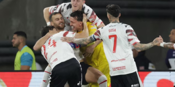 CON MUSLERA COMO HÉROE, ESTUDIANTES ELIMINÓ POR PENALES AL FLAMENGO Y ENFRENTARÁ A PALMEIRAS EN LA FINAL DE LA COPA LIBERTADORES