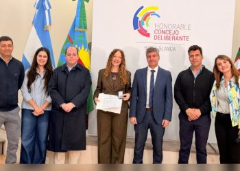 EL HCD RECONOCIÓ A AMINA HELMI COMO CIUDADANA ILUSTRE DE BAHÍA BLANCA