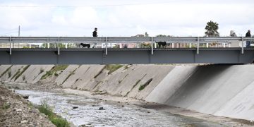 EL MUNICIPIO HABILITÓ EL PUENTE METÁLICO EN CALLE LÍBANO