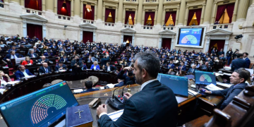 TIERRAS, DISCAPACIDAD Y ENDEUDAMIENTO: EL OFICIALISMO BUSCA NEUTRALIZAR LA AGENDA OPOSITORA CON UNA MEGA SESIÓN